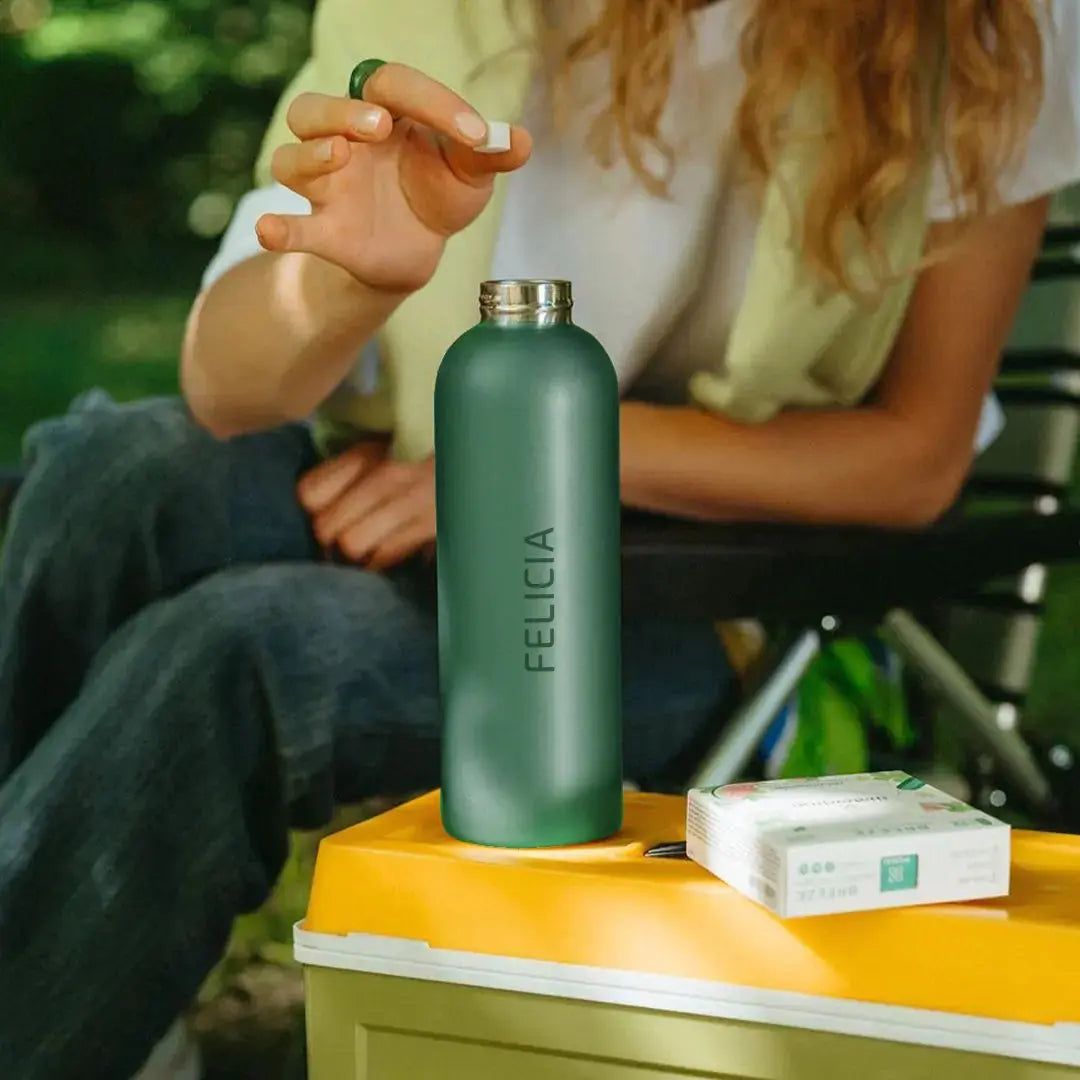Thermos with temperature indicator