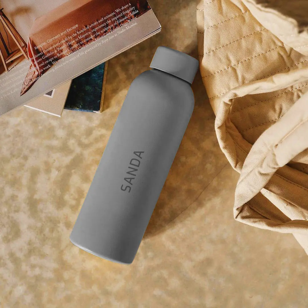Thermos with temperature indicator