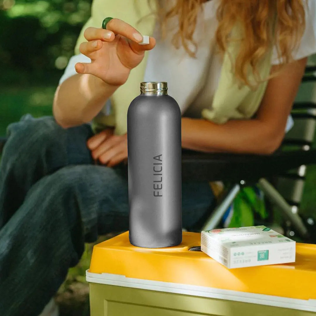Thermos with temperature indicator