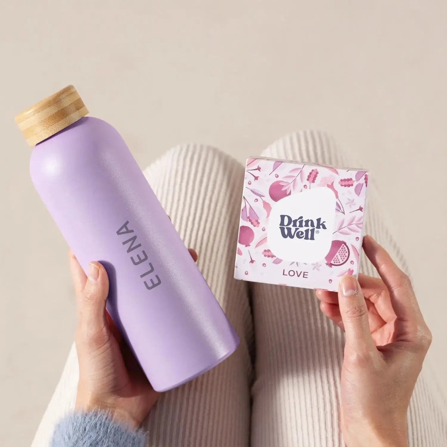 Thermos with temperature indicator