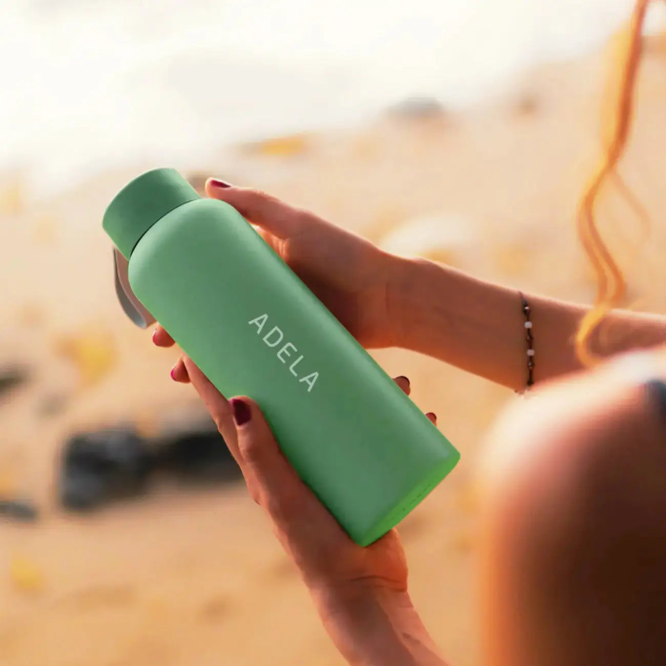 Thermos with temperature indicator