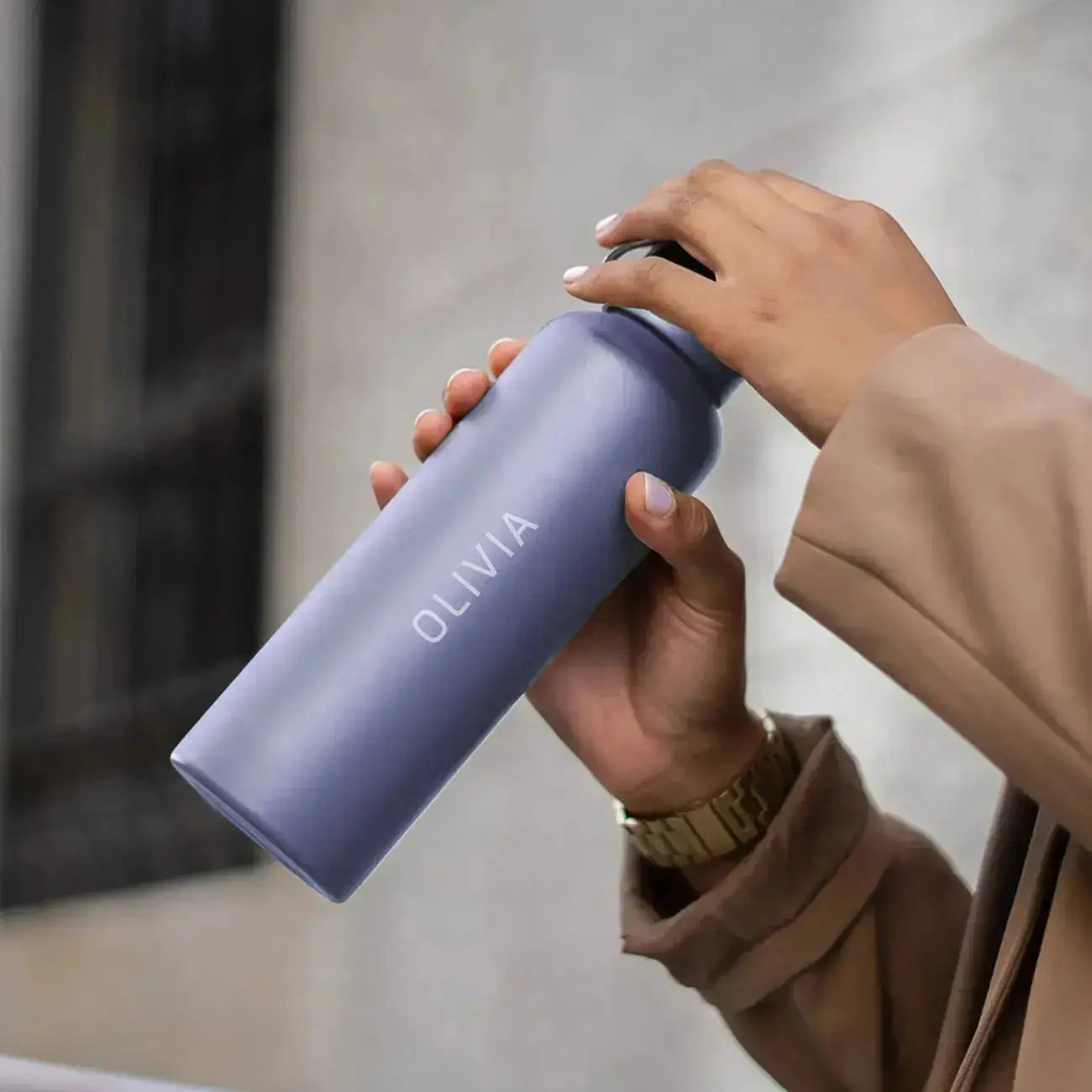 Thermos with temperature indicator
